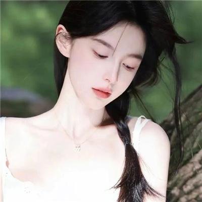火车上的女孩2021